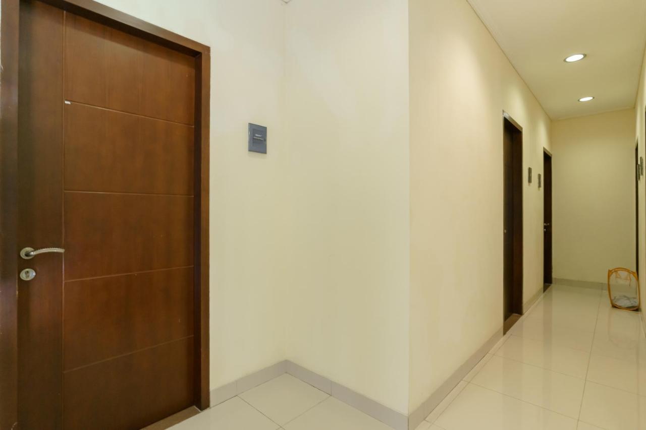 Dago Suites Syariah Cikarang Mitra Reddoorz Bekasi Extérieur photo